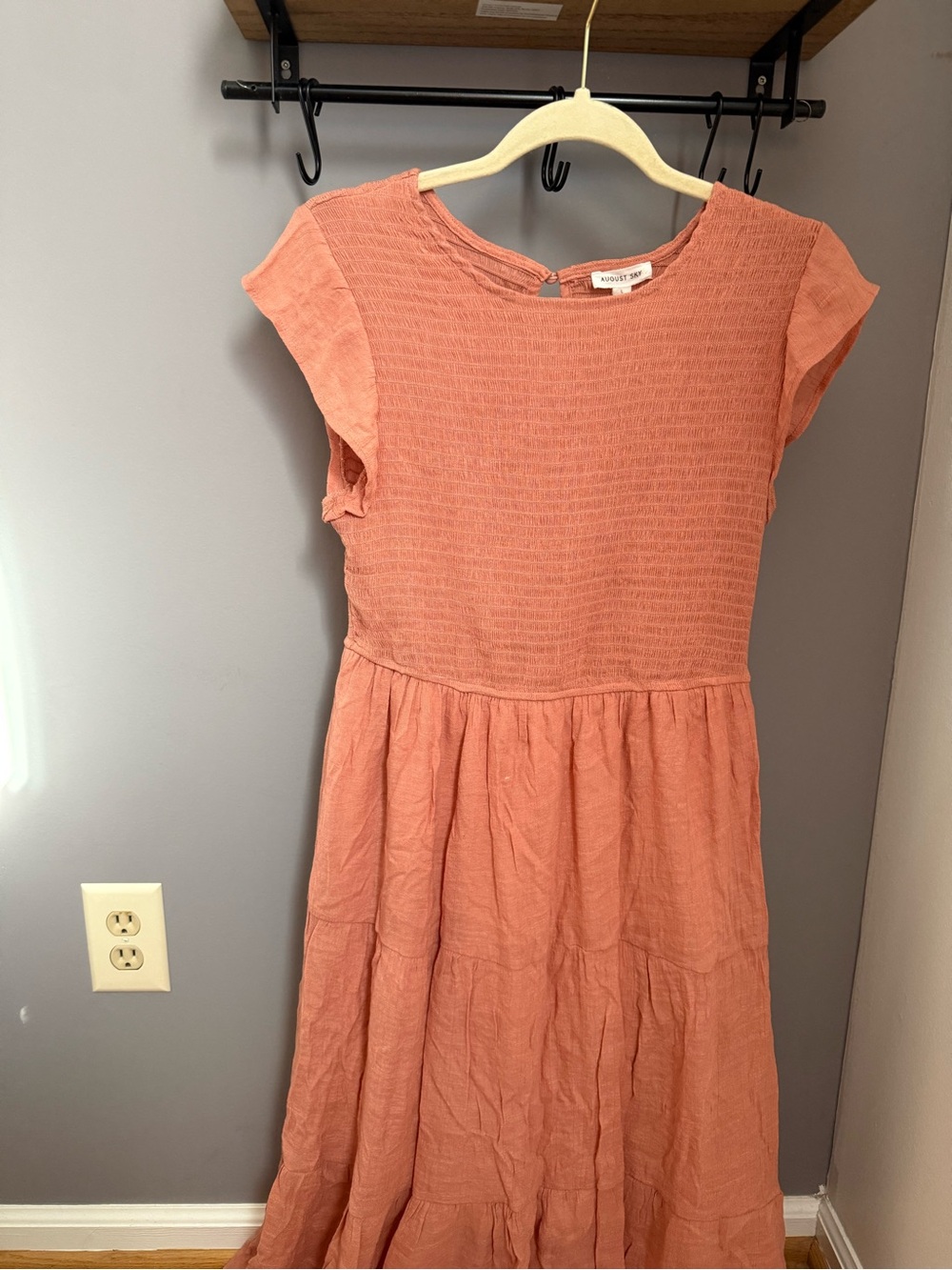 August Sky Ribbed Midi Dress in Dusty Rose